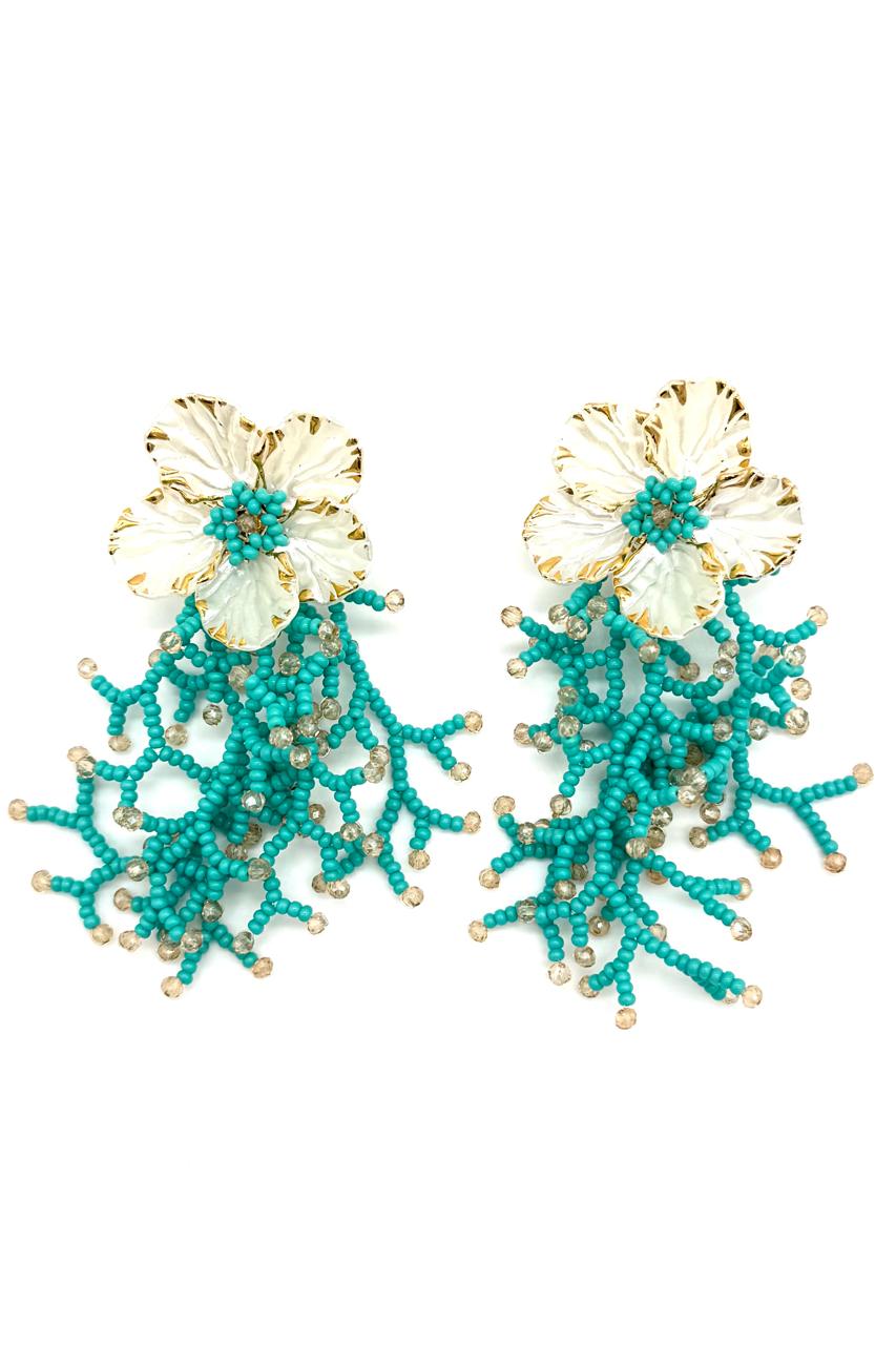 ARETES FLOR TIPO NÁCAR