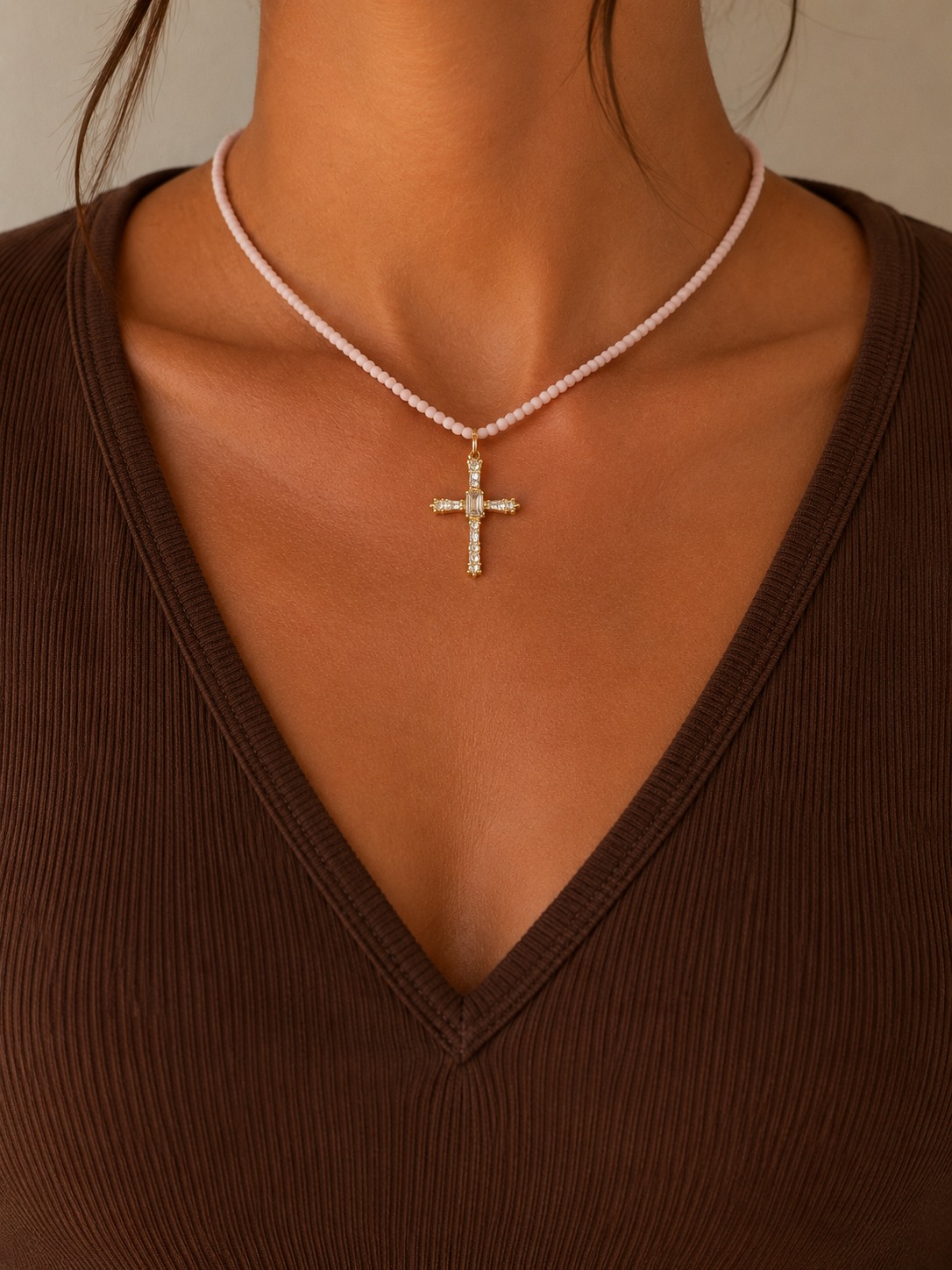 SHOKER CRUZ ZIRCÓN ORO LAMINADO 18K
