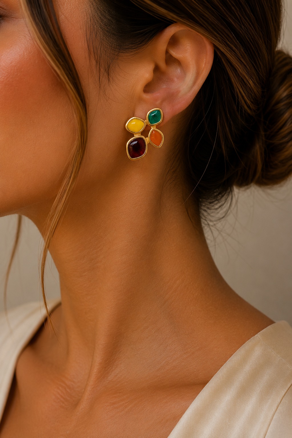ARETES VIBRANTE SAMAC BAÑO 24K