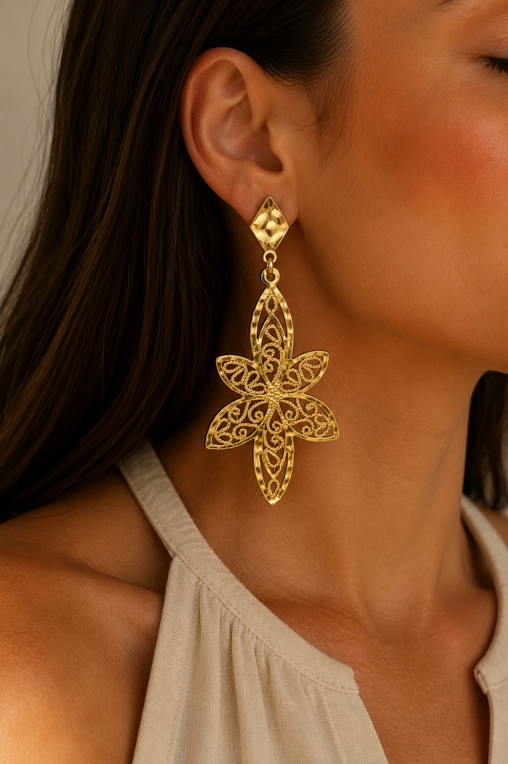 ARETES ZAMAK BAÑO 24K HOJA