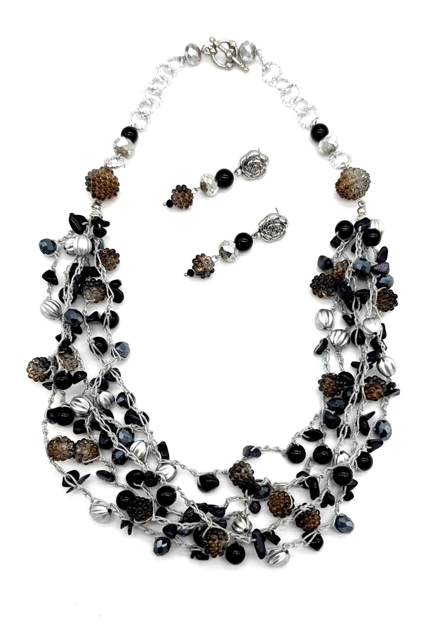 COLLAR CROCHET LLUVIA DE ORO
