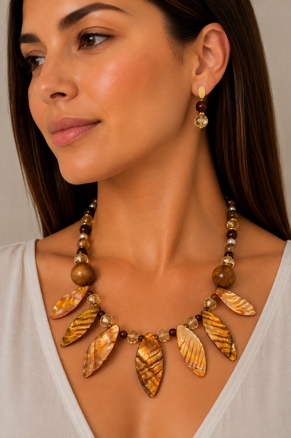 COLLAR PICOS NÁCAR