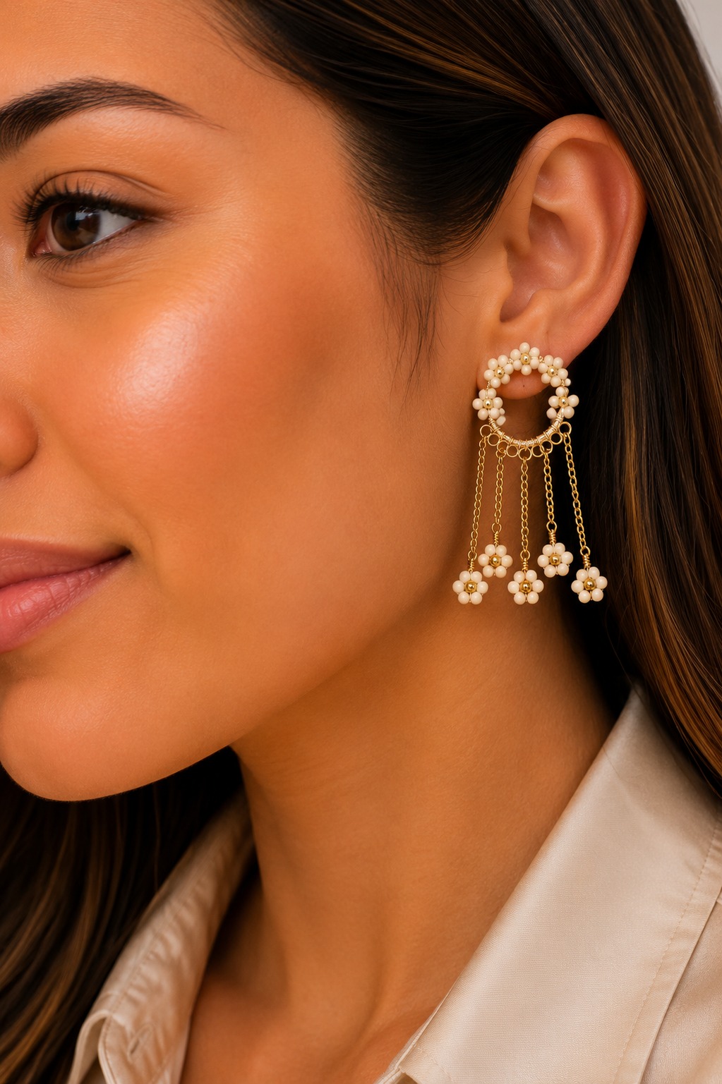 ARETES FLORES COLGANDO ALAMBRISMO